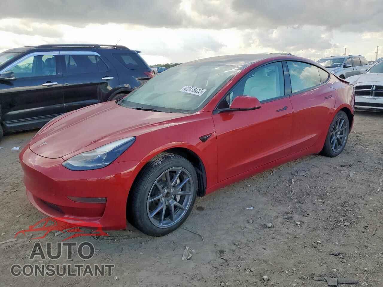 TESLA MODEL 3 2022 - 5YJ3E1EA0NF326833