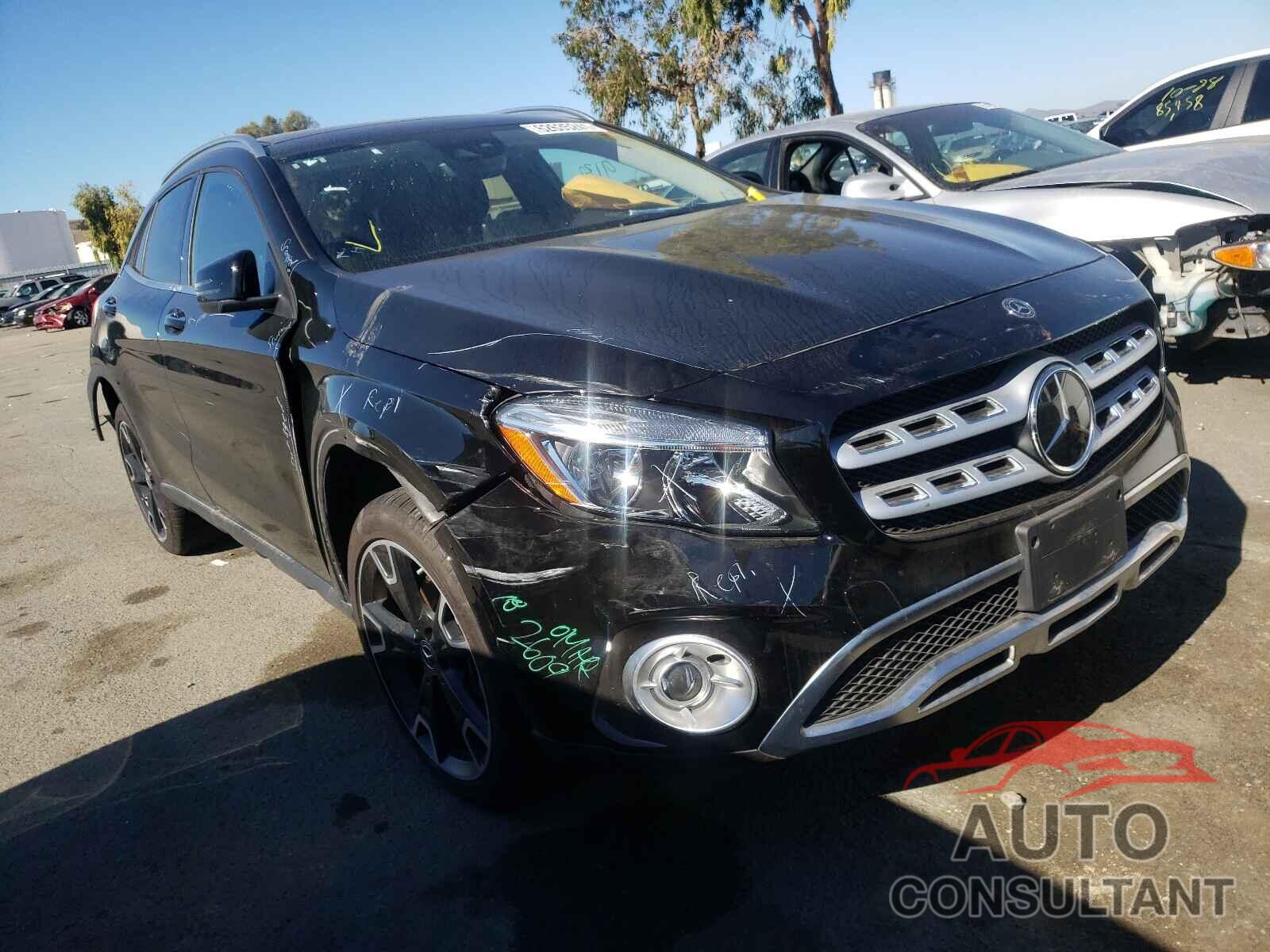 MERCEDES-BENZ GLA-CLASS 2020 - W1NTG4EB6LU030278