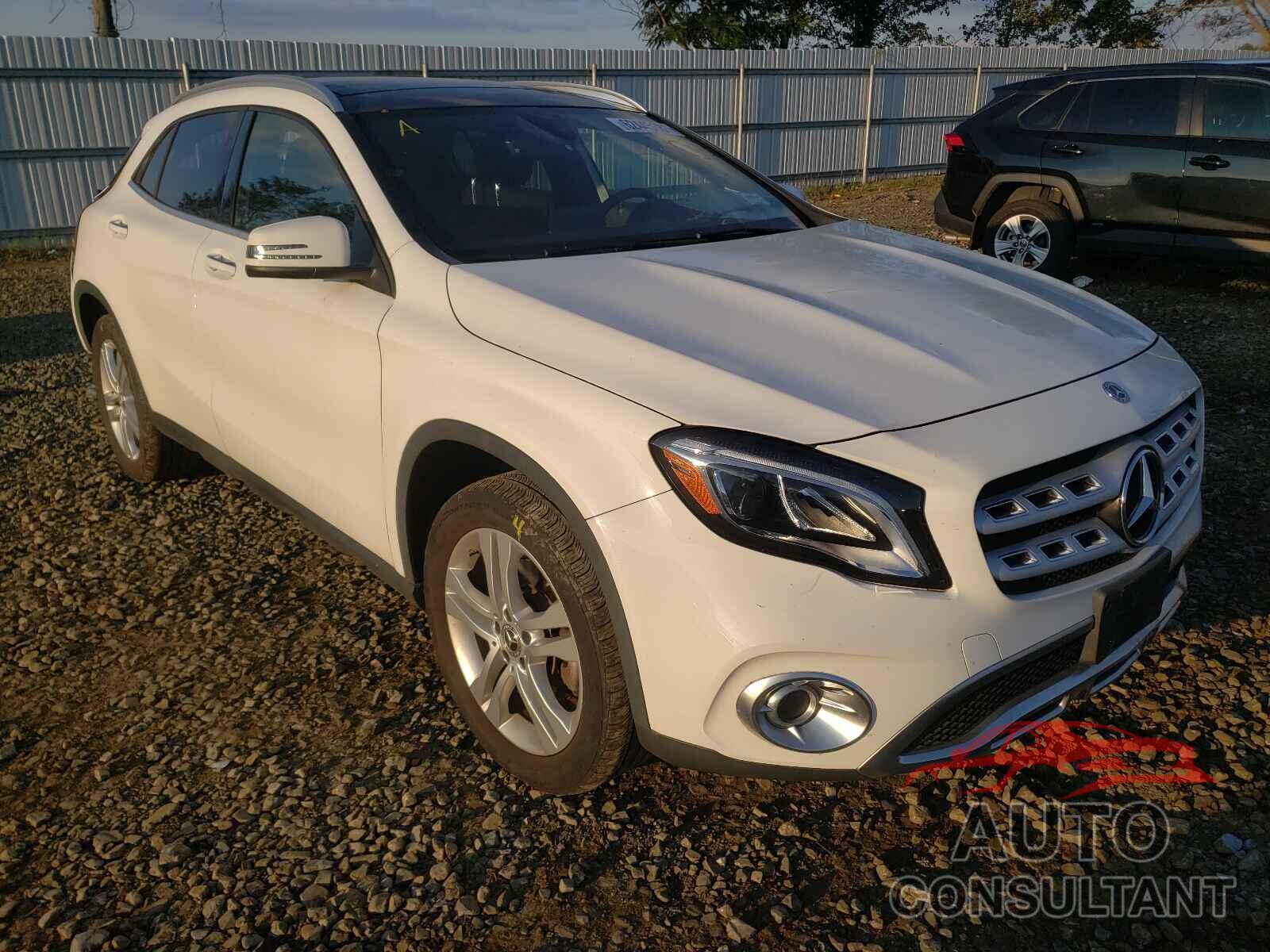 MERCEDES-BENZ GLA-CLASS 2019 - WDCTG4GB6KJ553914