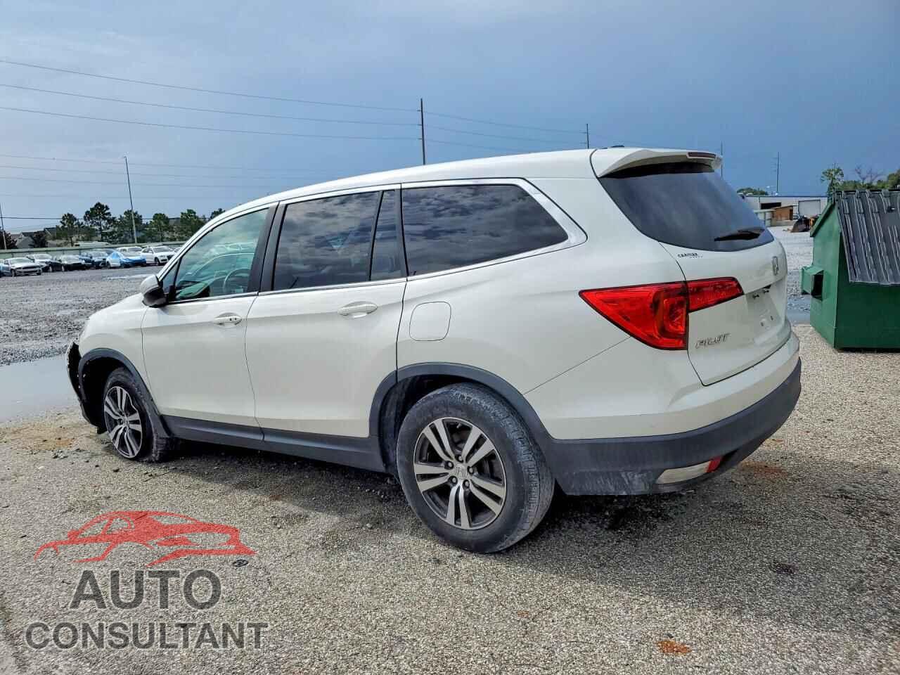 HONDA PILOT 2018 - 5FNYF5H51JB016452