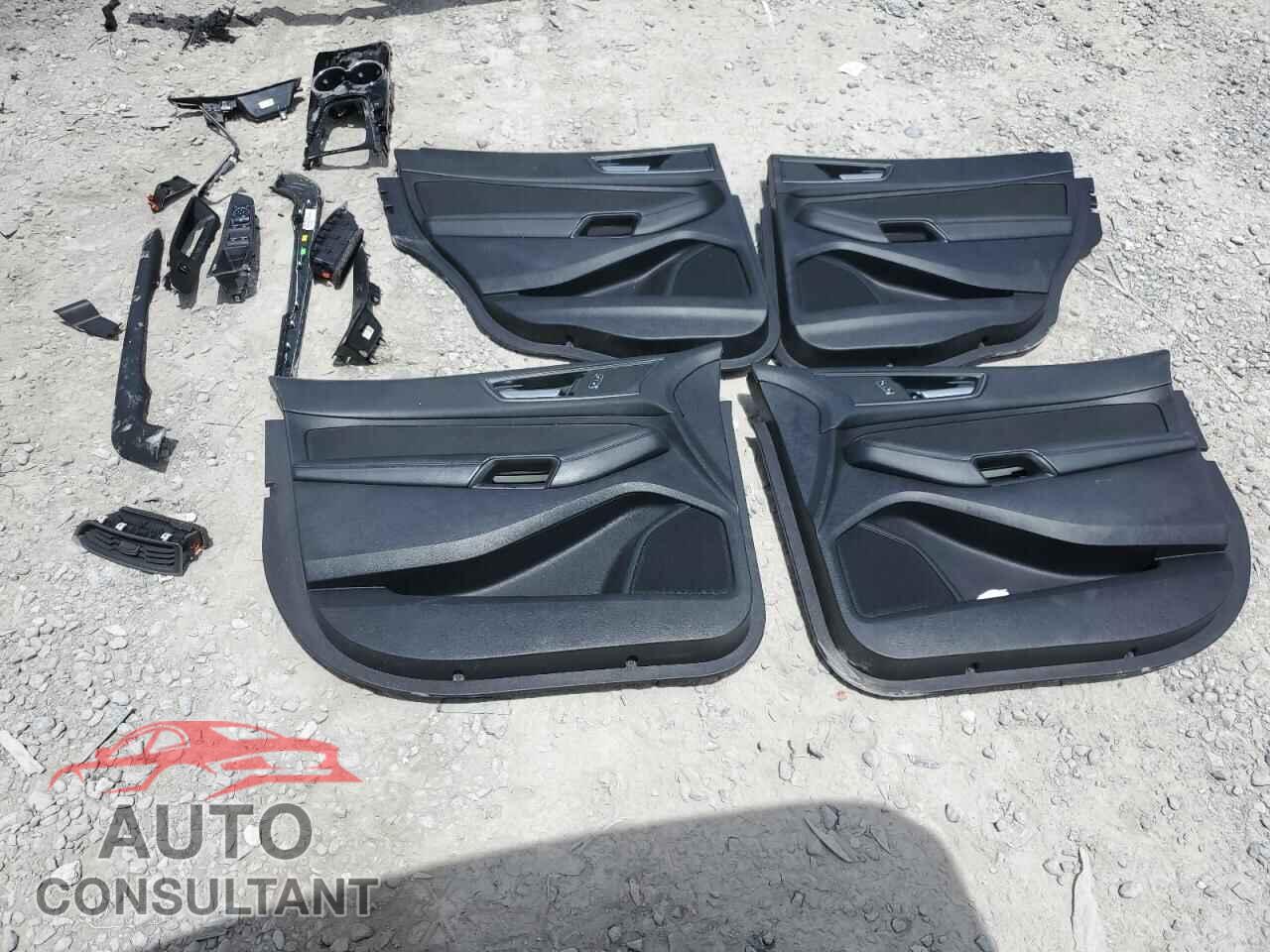 FORD EDGE 2018 - 2FMPK3G95JBC54197