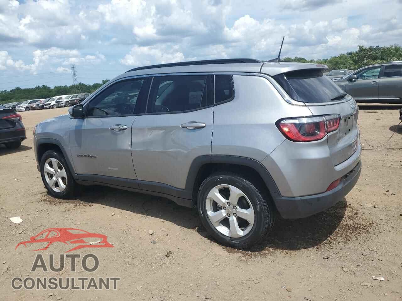JEEP COMPASS 2018 - 3C4NJCBB1JT139805
