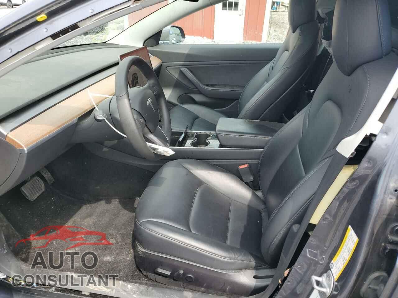 TESLA MODEL 3 2020 - 5YJ3E1EB0LF616141