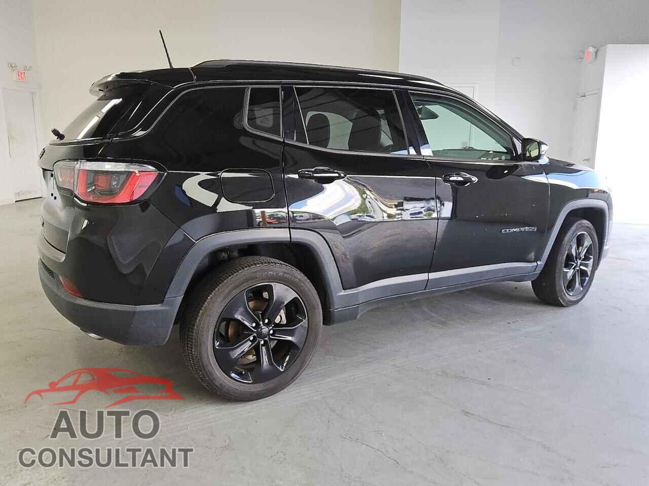 JEEP COMPASS 2018 - 3C4NJDBB6JT313342