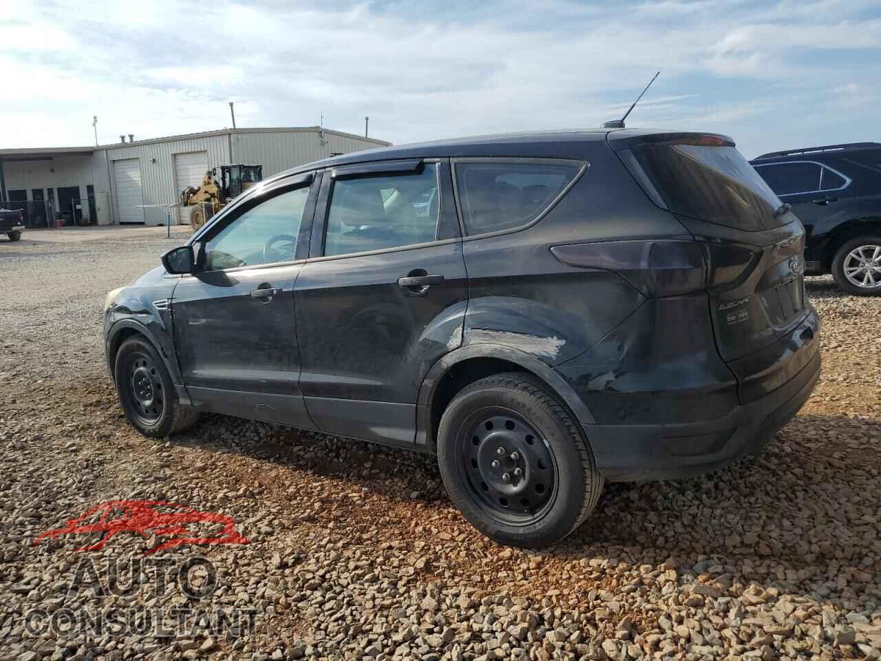 FORD ESCAPE 2016 - 1FMCU0F77GUA92017