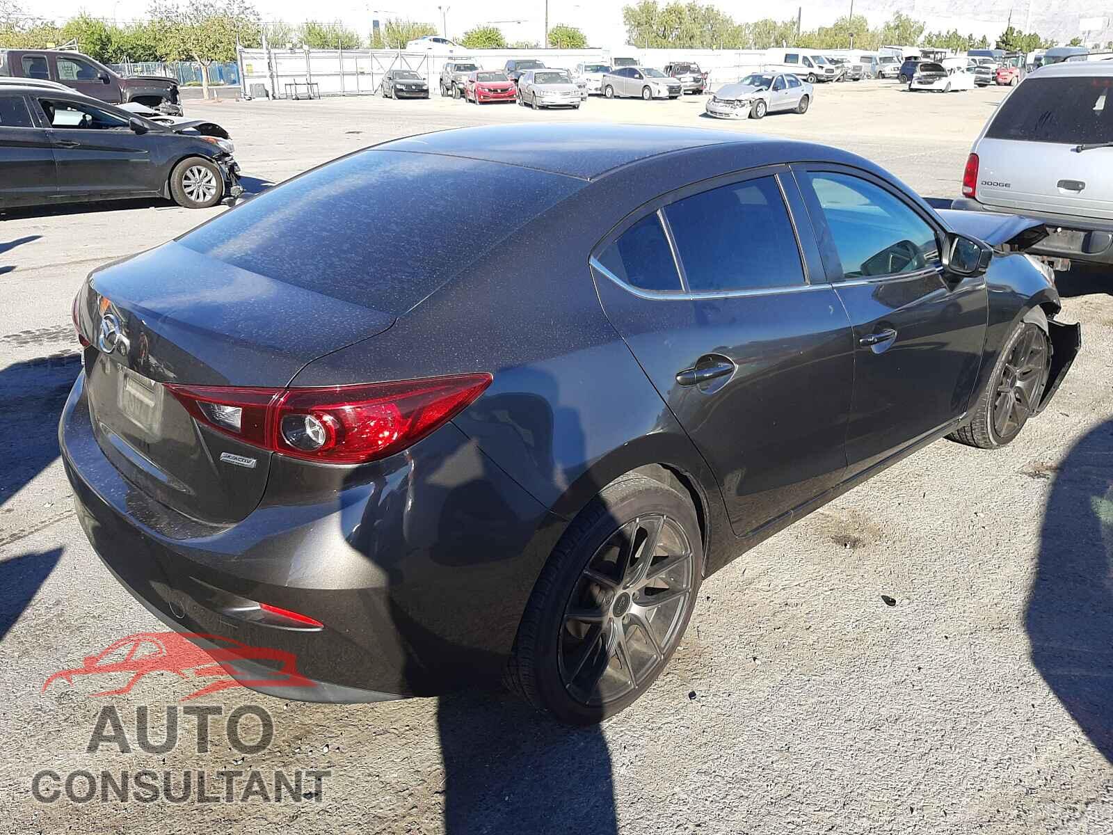 MAZDA 3 2017 - 3MZBN1V74HM121769