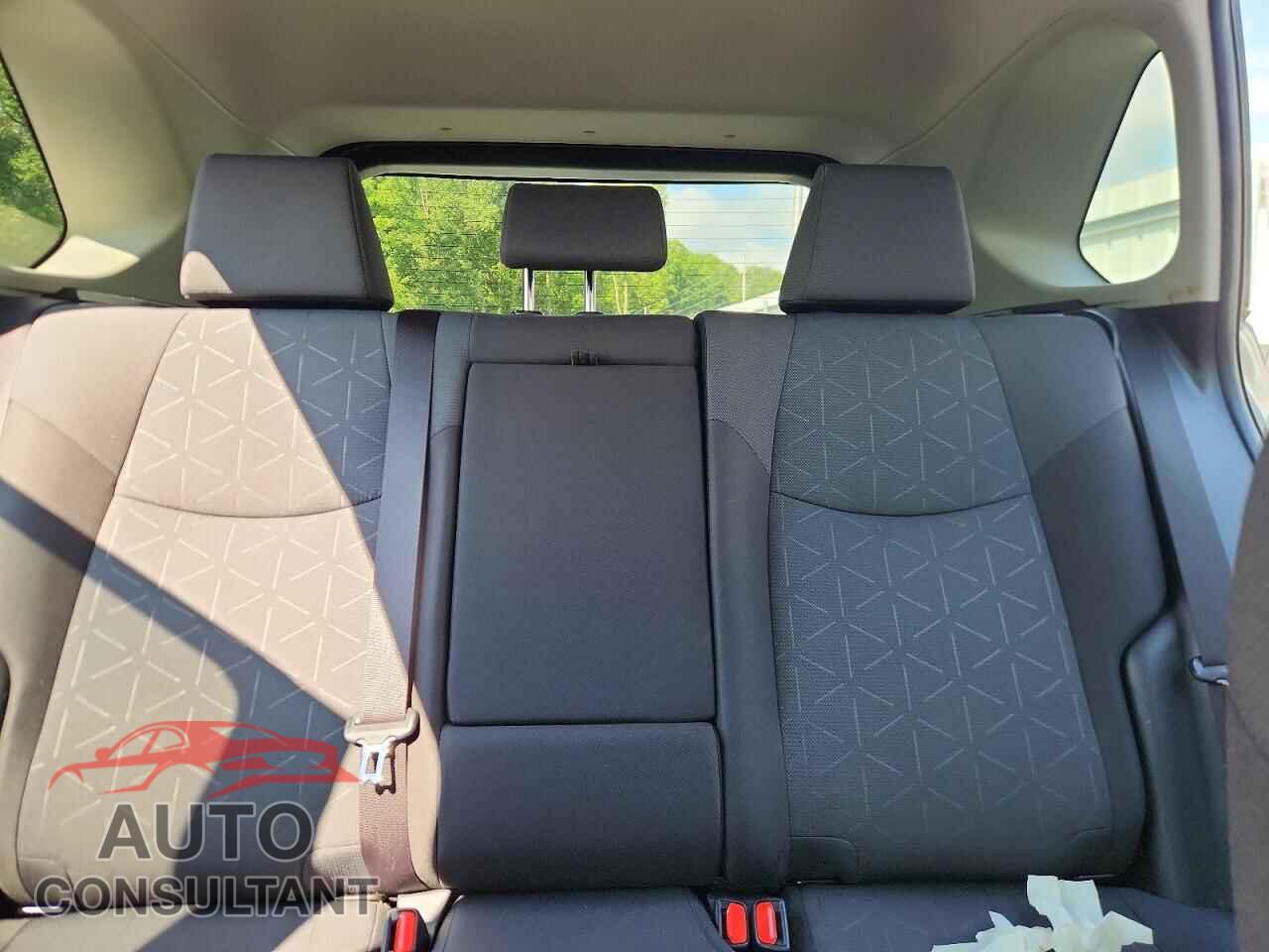 TOYOTA RAV4 2019 - JTMP1RFVXKD043890