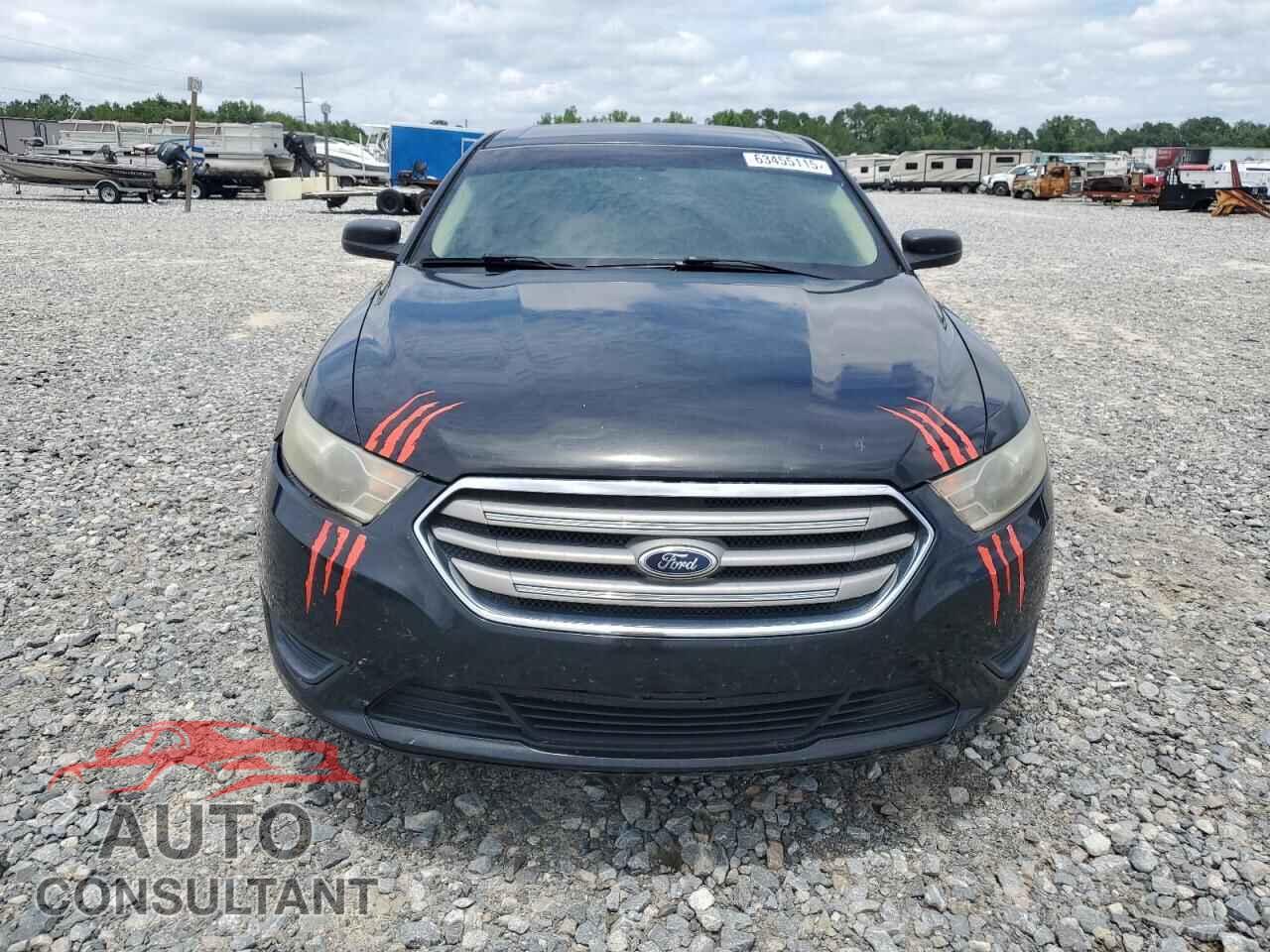 FORD TAURUS 2013 - 1FAHP2D86DG177827