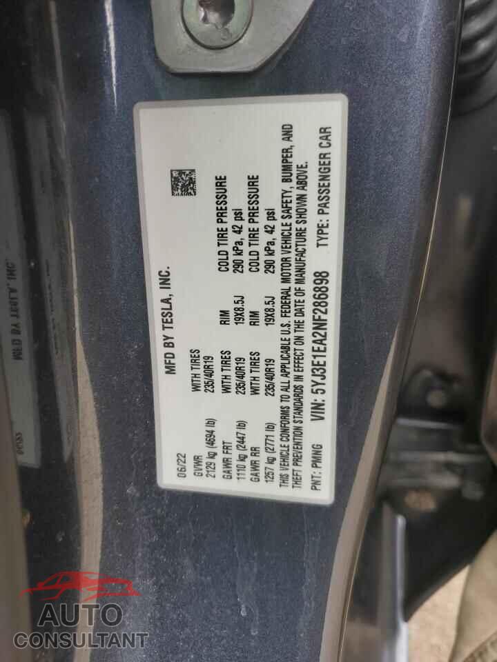 TESLA MODEL 3 2022 - 5YJ3E1EA2NF286898
