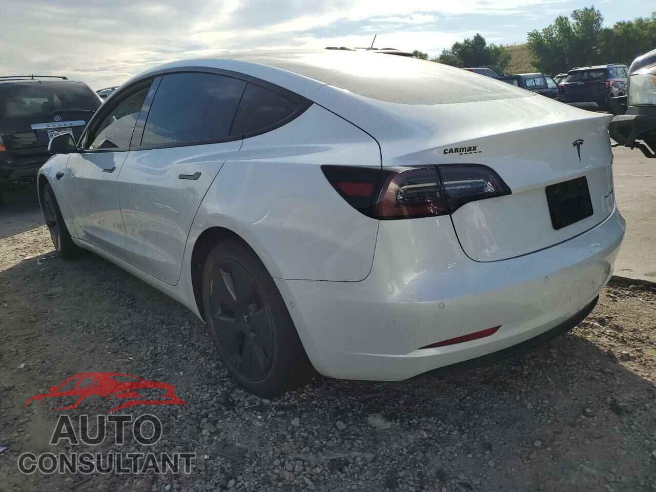 TESLA MODEL 3 2021 - 5YJ3E1EB1MF000997
