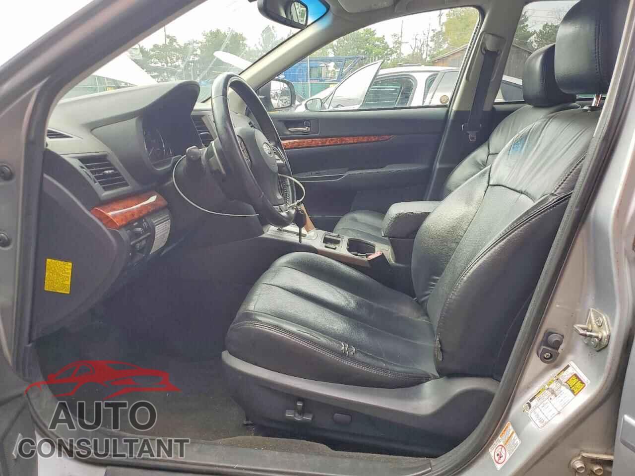 SUBARU OUTBACK 2012 - 4S4BRBKC8C3283313