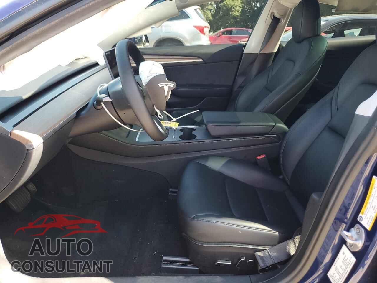 TESLA MODEL 3 2023 - 5YJ3E1EA0PF556469
