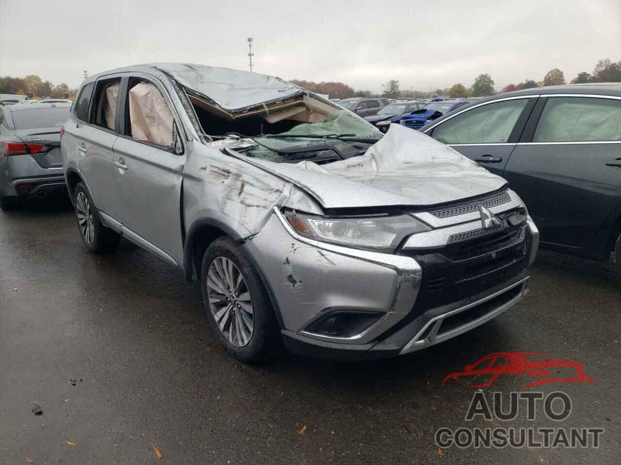 MITSUBISHI OUTLANDER 2020 - JA4AD2A33LZ004583