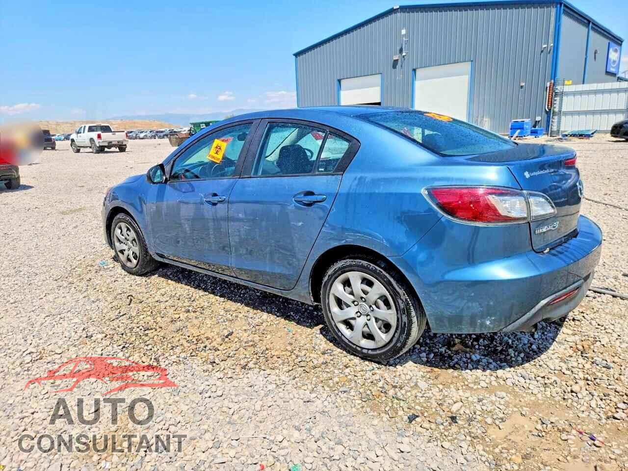 MAZDA 3 2011 - JM1BL1UF7B1370816