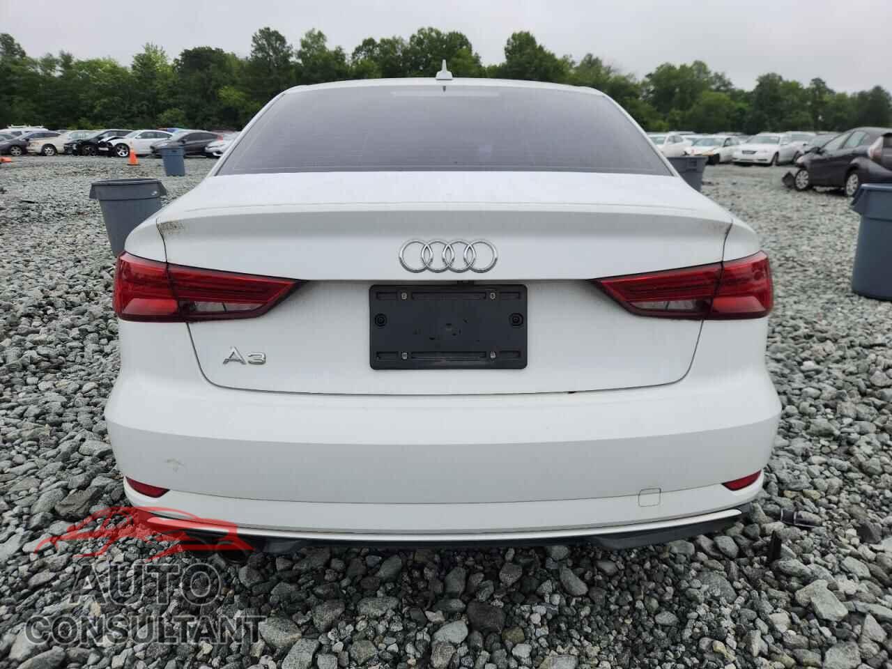 AUDI A3 2017 - WAUAUGFF3H1043313