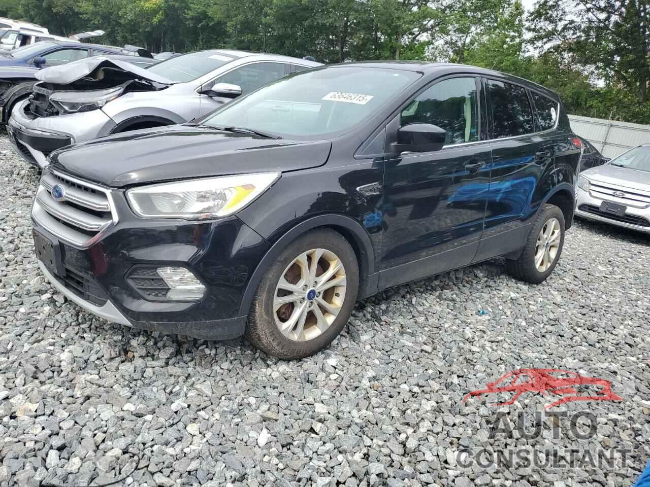 FORD ESCAPE 2017 - 1FMCU9GD0HUB25322