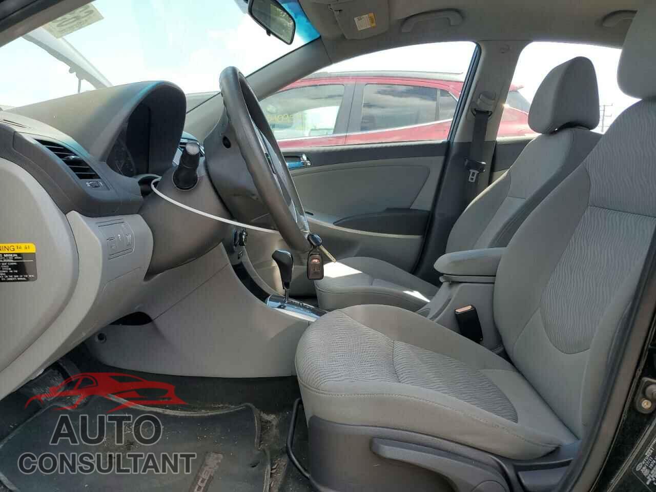 HYUNDAI ACCENT 2012 - KMHCU4AE0CU077821