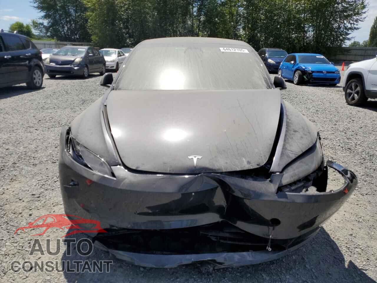 TESLA MODEL 3 2025 - 5YJ3E1EA2SF982866