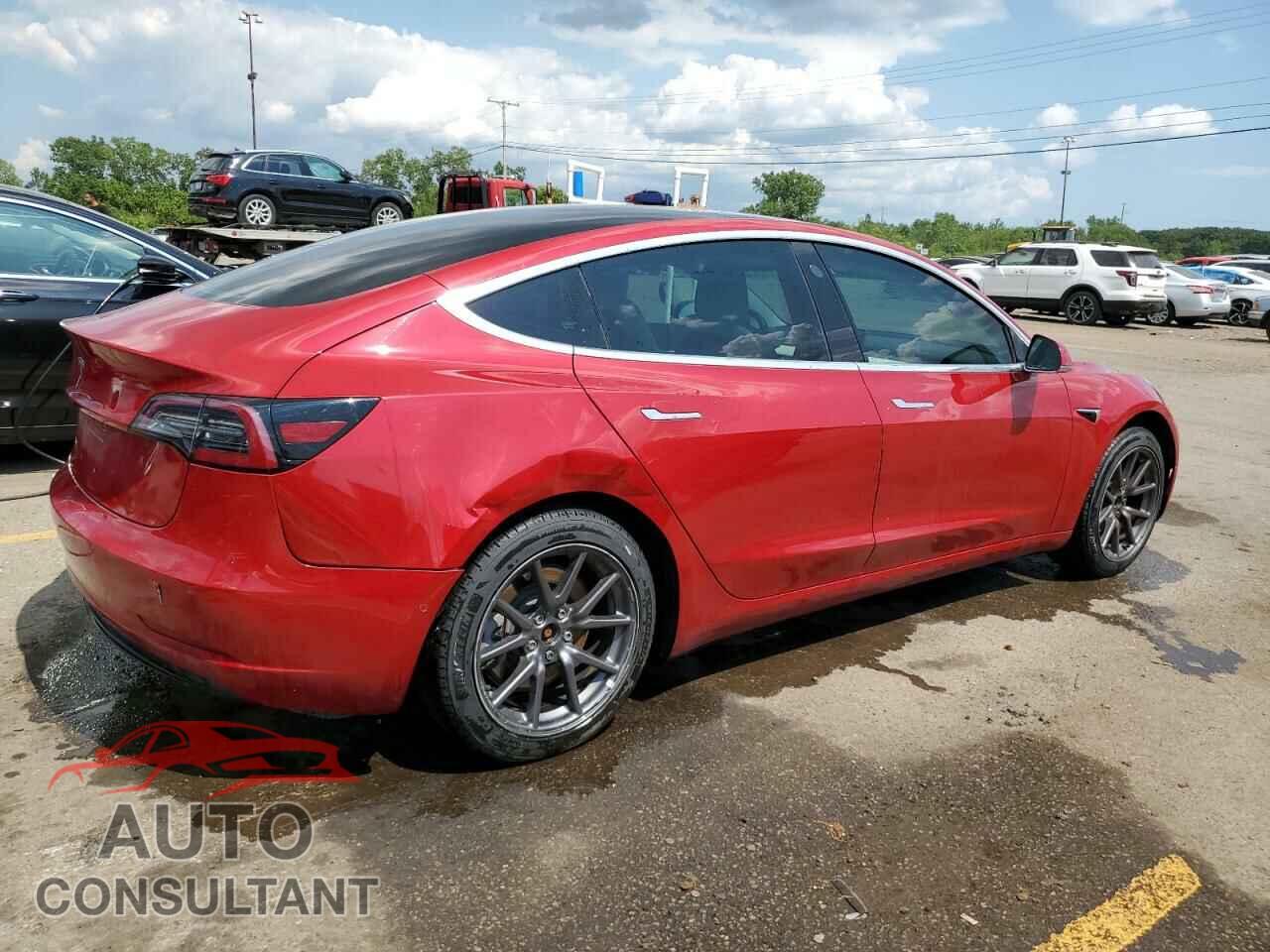 TESLA MODEL 3 2018 - 5YJ3E1EA4JF155711