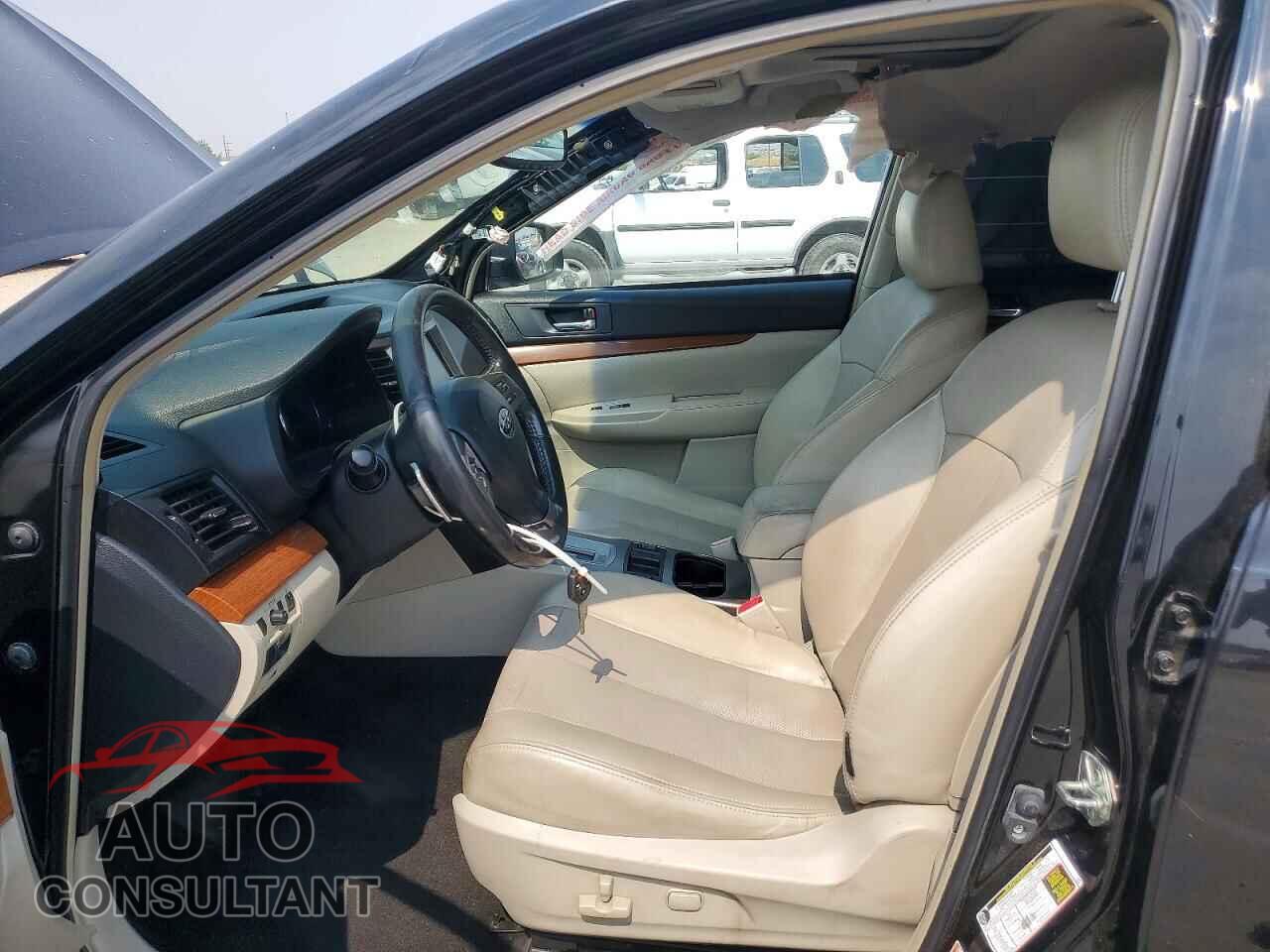 SUBARU OUTBACK 2013 - 4S4BRBLC7D3269287