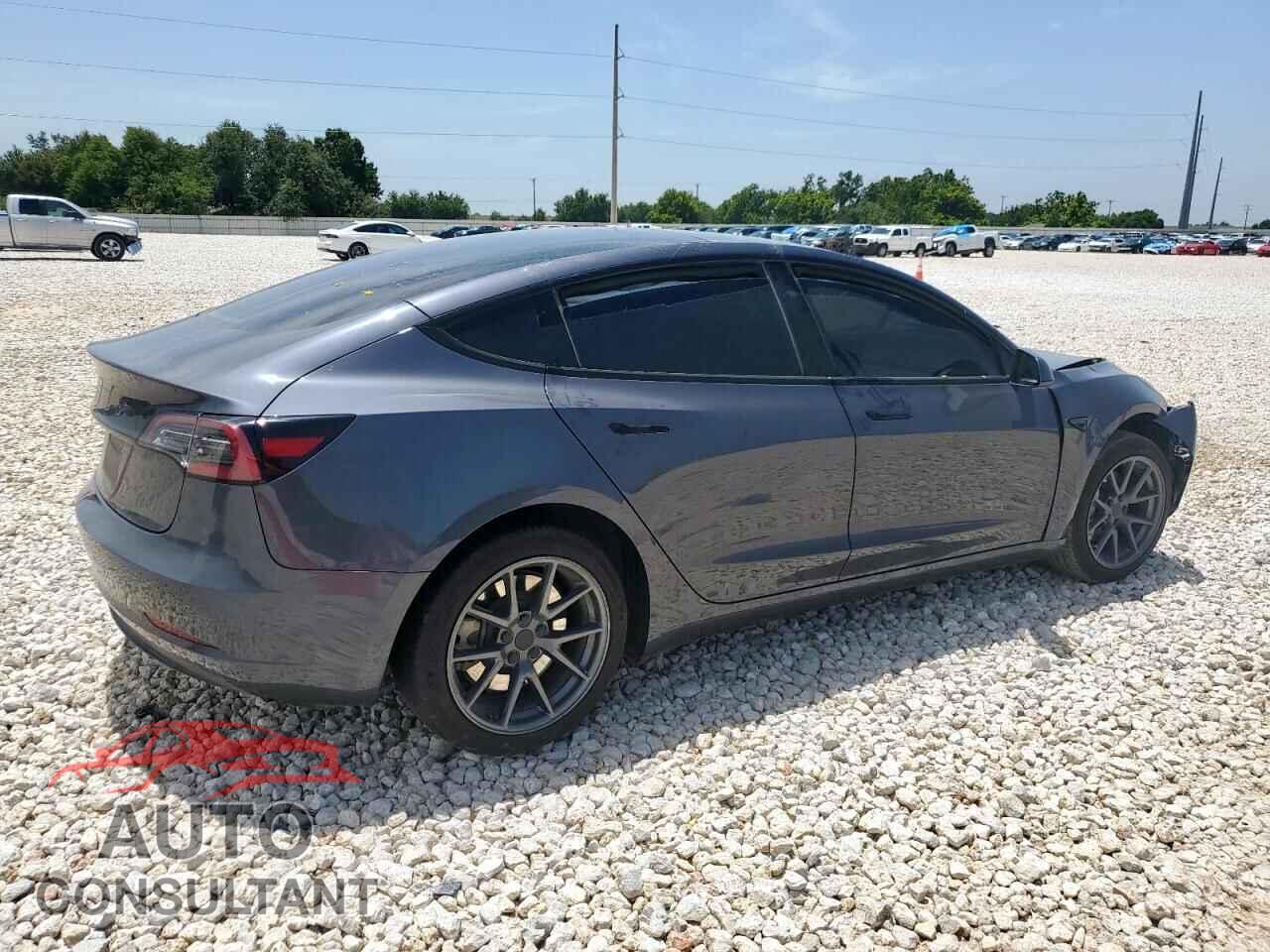 TESLA MODEL 3 2023 - 5YJ3E1EA3PF668540