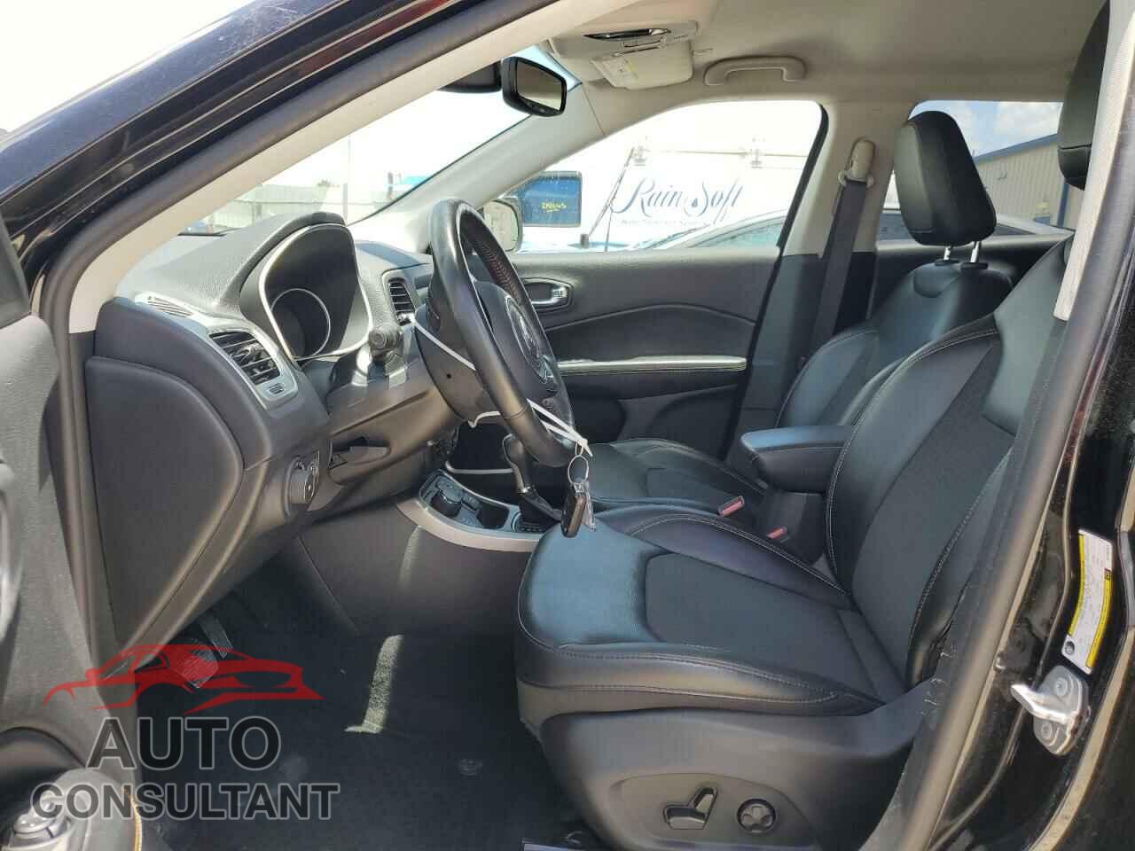 JEEP COMPASS 2019 - 3C4NJDBB8KT593301