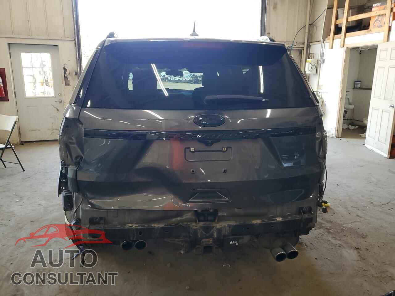 FORD EXPLORER 2018 - 1FM5K8GT4JGB35422