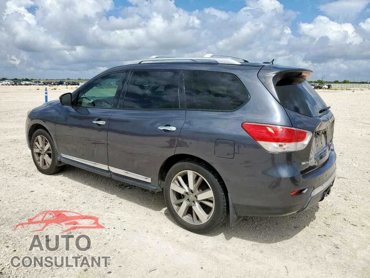 NISSAN PATHFINDER 2013 - 5N1AR2MN0DC619029