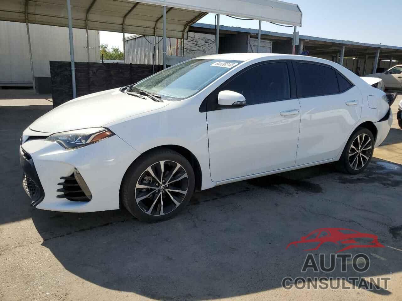 TOYOTA COROLLA 2018 - 5YFBURHE9JP787247