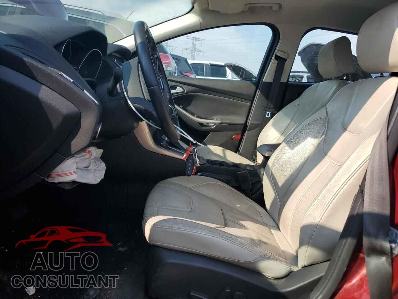 FORD FOCUS 2016 - 1FADP3N29GL235469