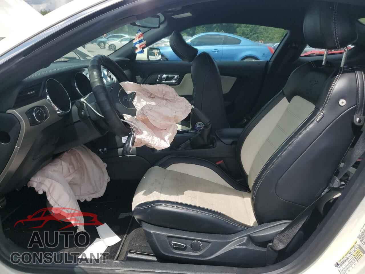 FORD MUSTANG 2015 - 1FA6P8RF5F5501169