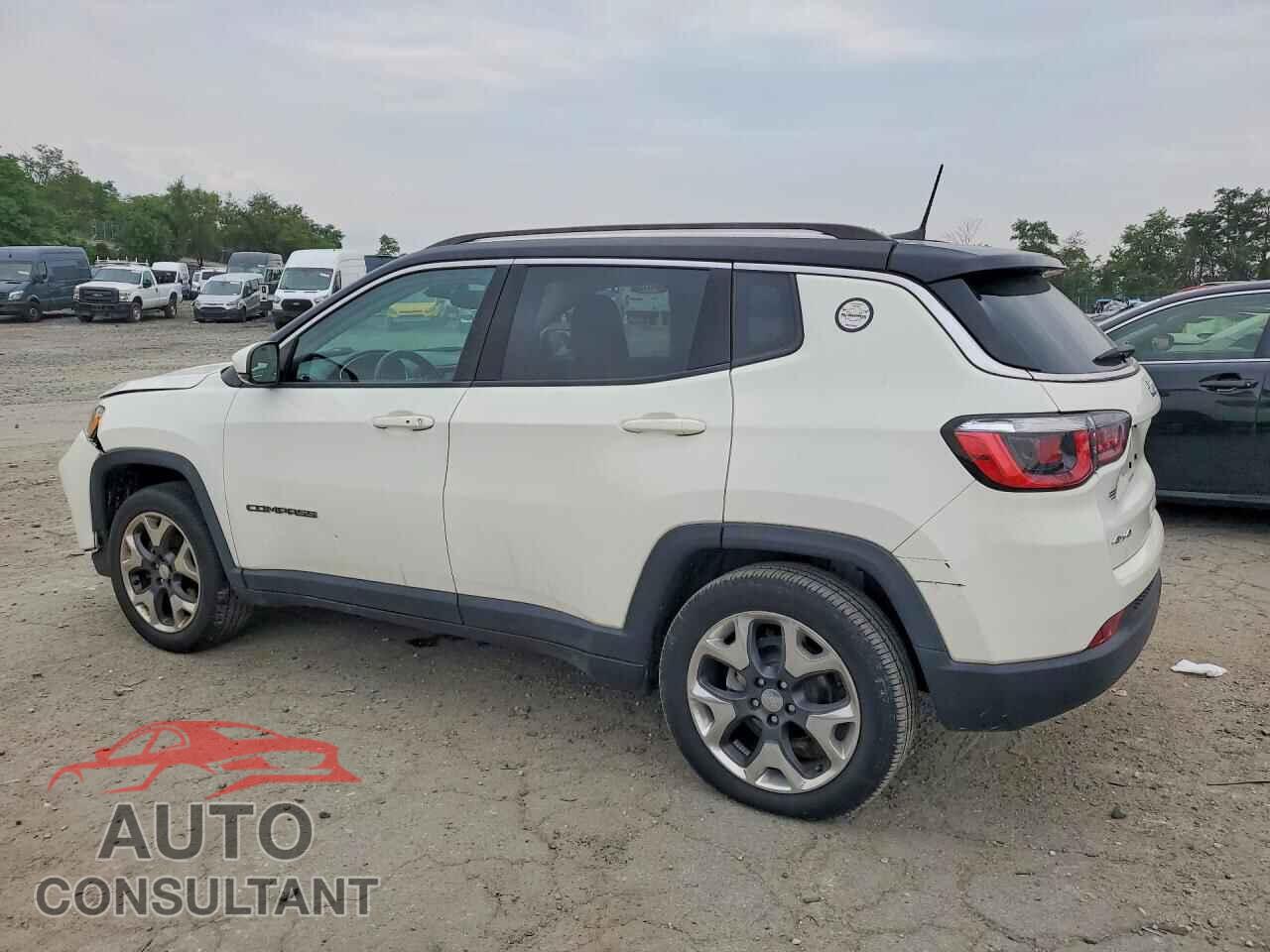 JEEP COMPASS 2018 - 3C4NJDCB8JT419225
