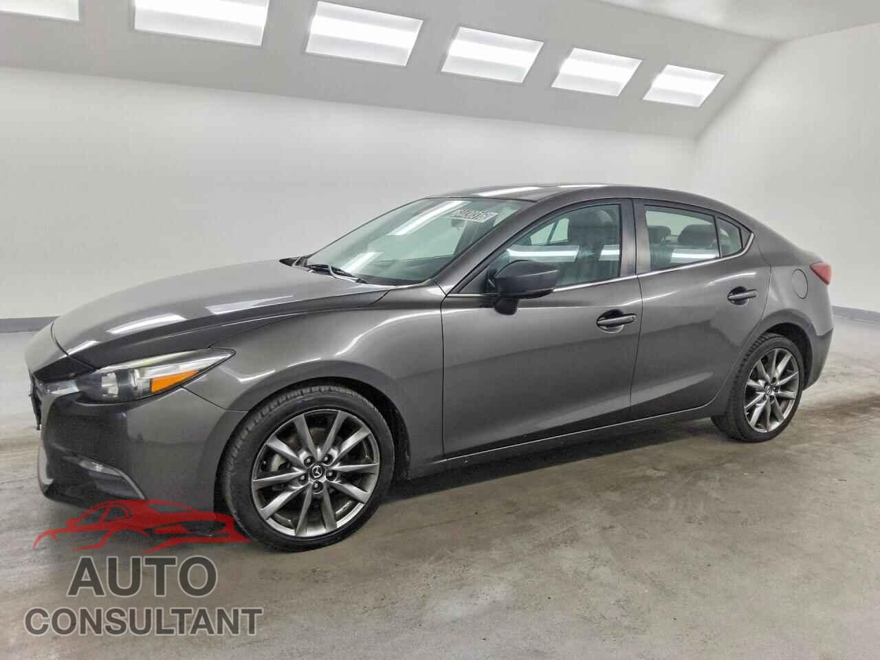 MAZDA 3 2018 - 3MZBN1V35JM210432