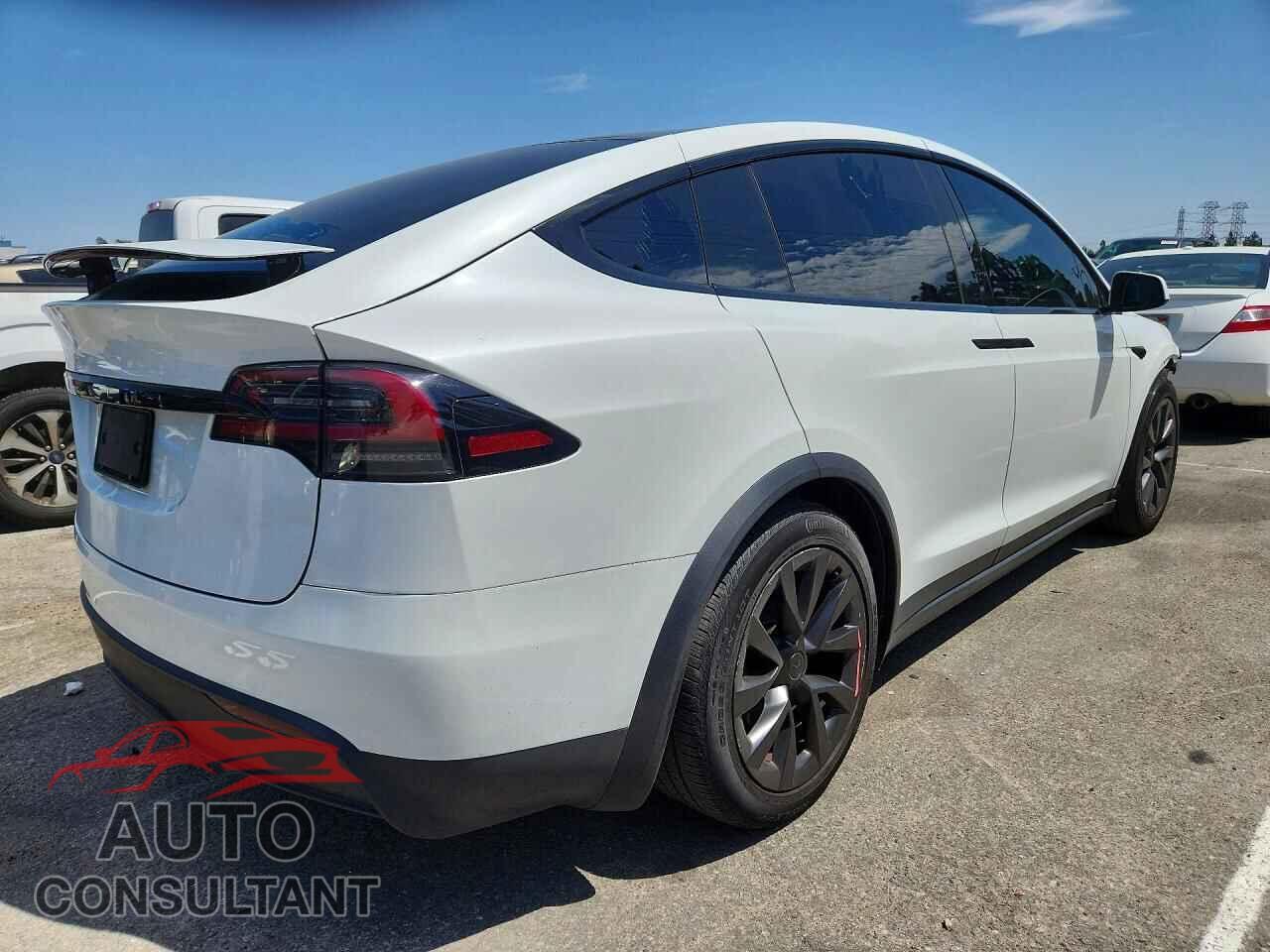 TESLA MODEL X 2023 - 7SAXCBE55PF389271