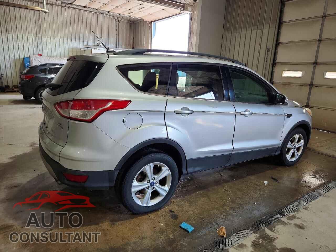 FORD ESCAPE 2016 - 1FMCU9G97GUA01252