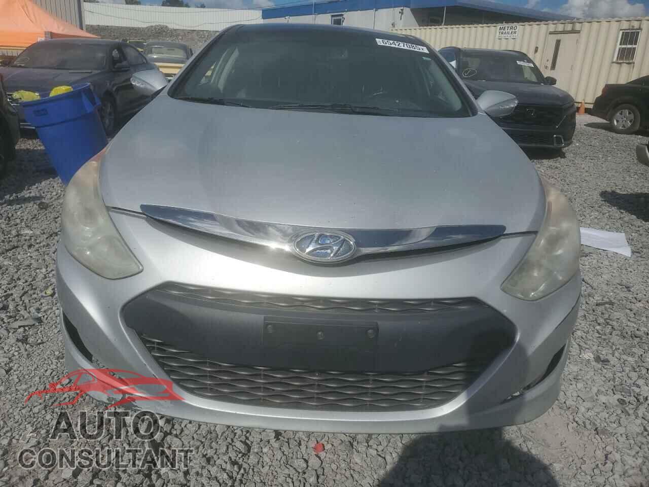 HYUNDAI SONATA 2015 - KMHEC4A42FA130298