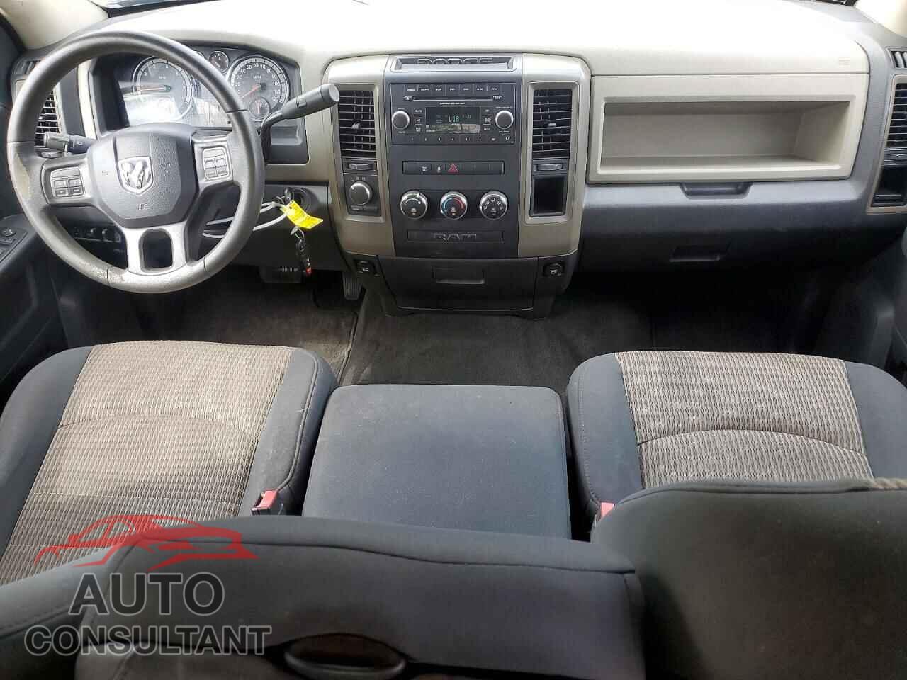 DODGE RAM 1500 2012 - 1C6RD7KT9CS244533