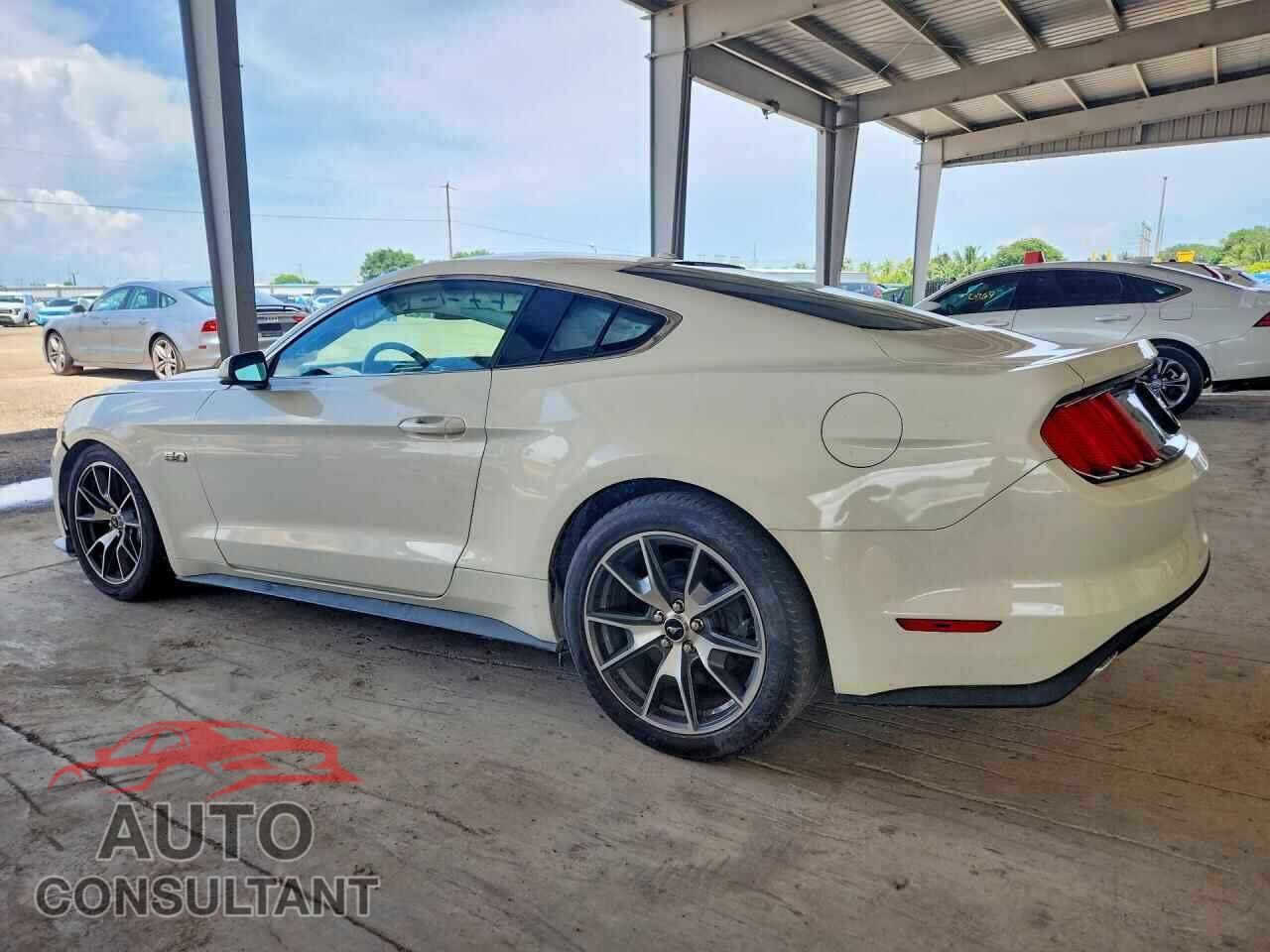 FORD MUSTANG 2015 - 1FA6P8RF2F5500948