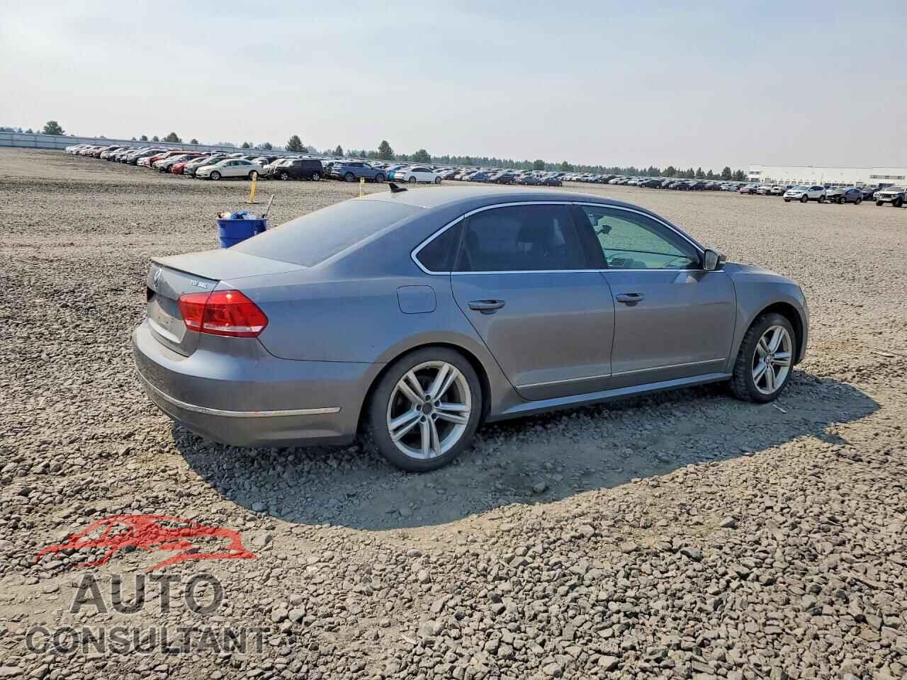 VOLKSWAGEN PASSAT 2015 - 1VWCV7A33FC083430