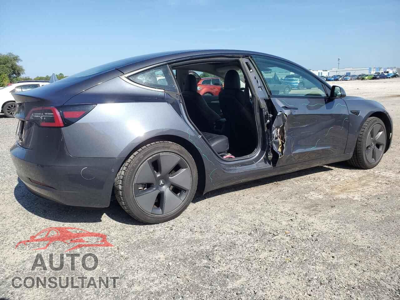 TESLA MODEL 3 2021 - 5YJ3E1EA3MF992454