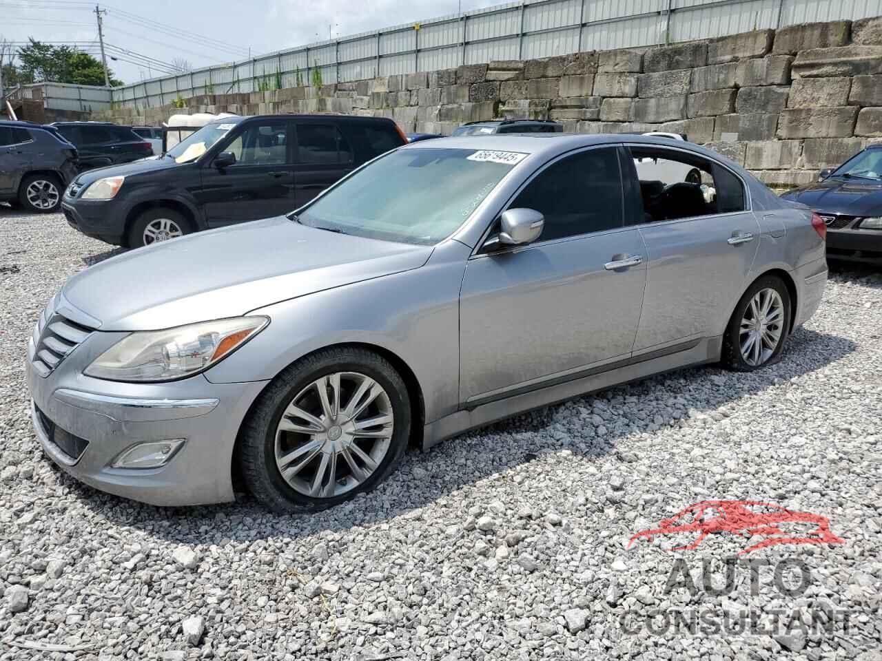 HYUNDAI GENESIS 2013 - KMHGC4DD4DU250586