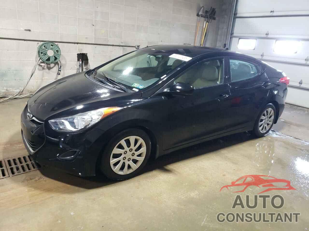 HYUNDAI ELANTRA 2013 - 5NPDH4AE7DH190108