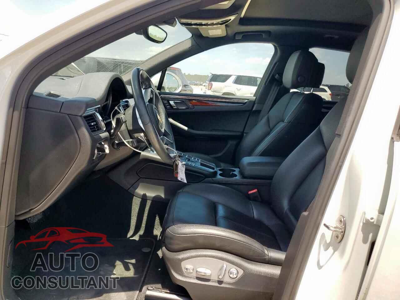 PORSCHE MACAN 2017 - WP1AA2A53HLB08161