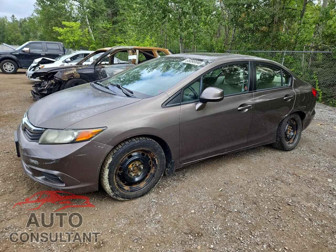 HONDA CIVIC 2012 - 2HGFB2F52CH036244