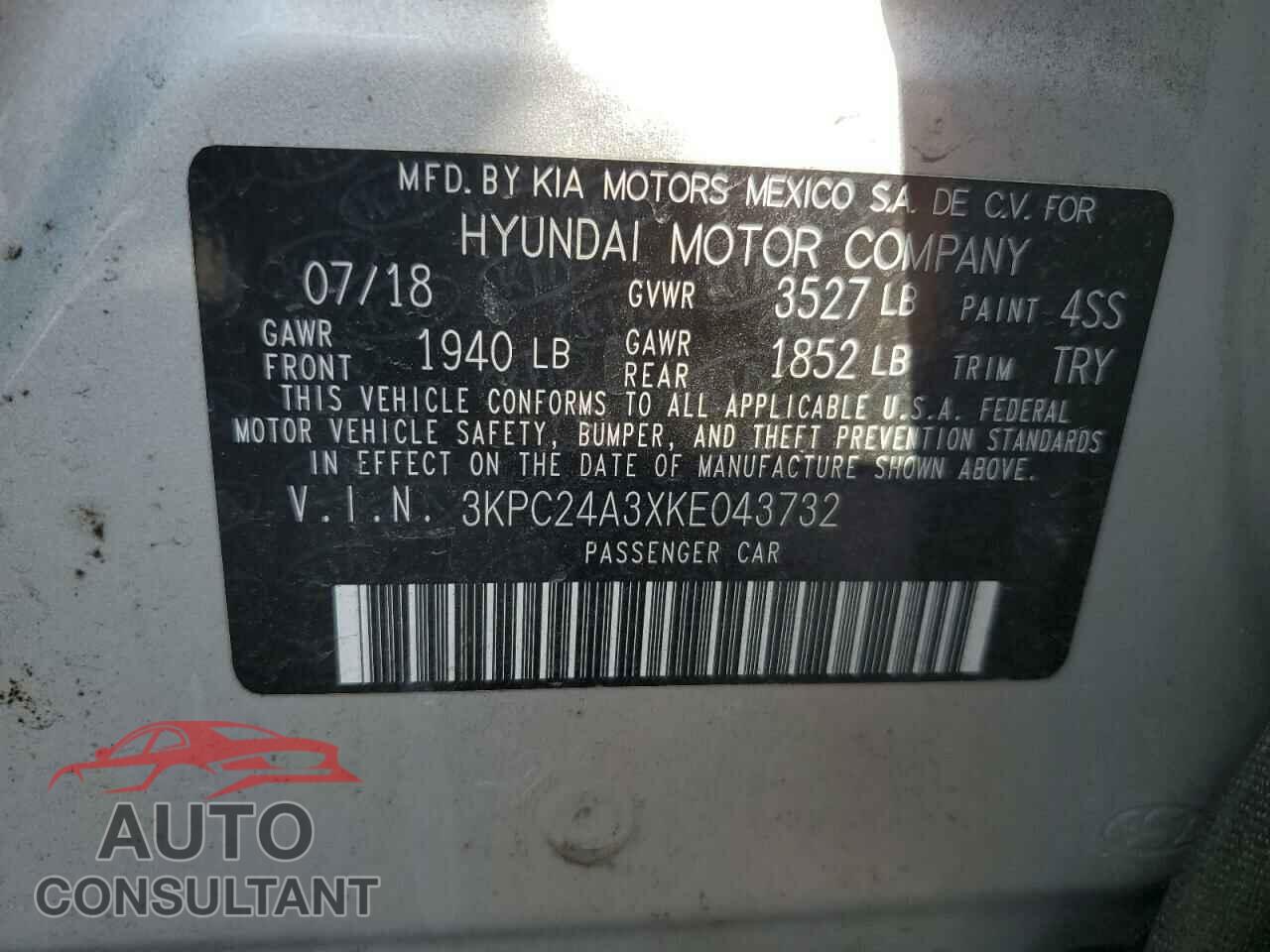 HYUNDAI ACCENT 2019 - 3KPC24A3XKE043732