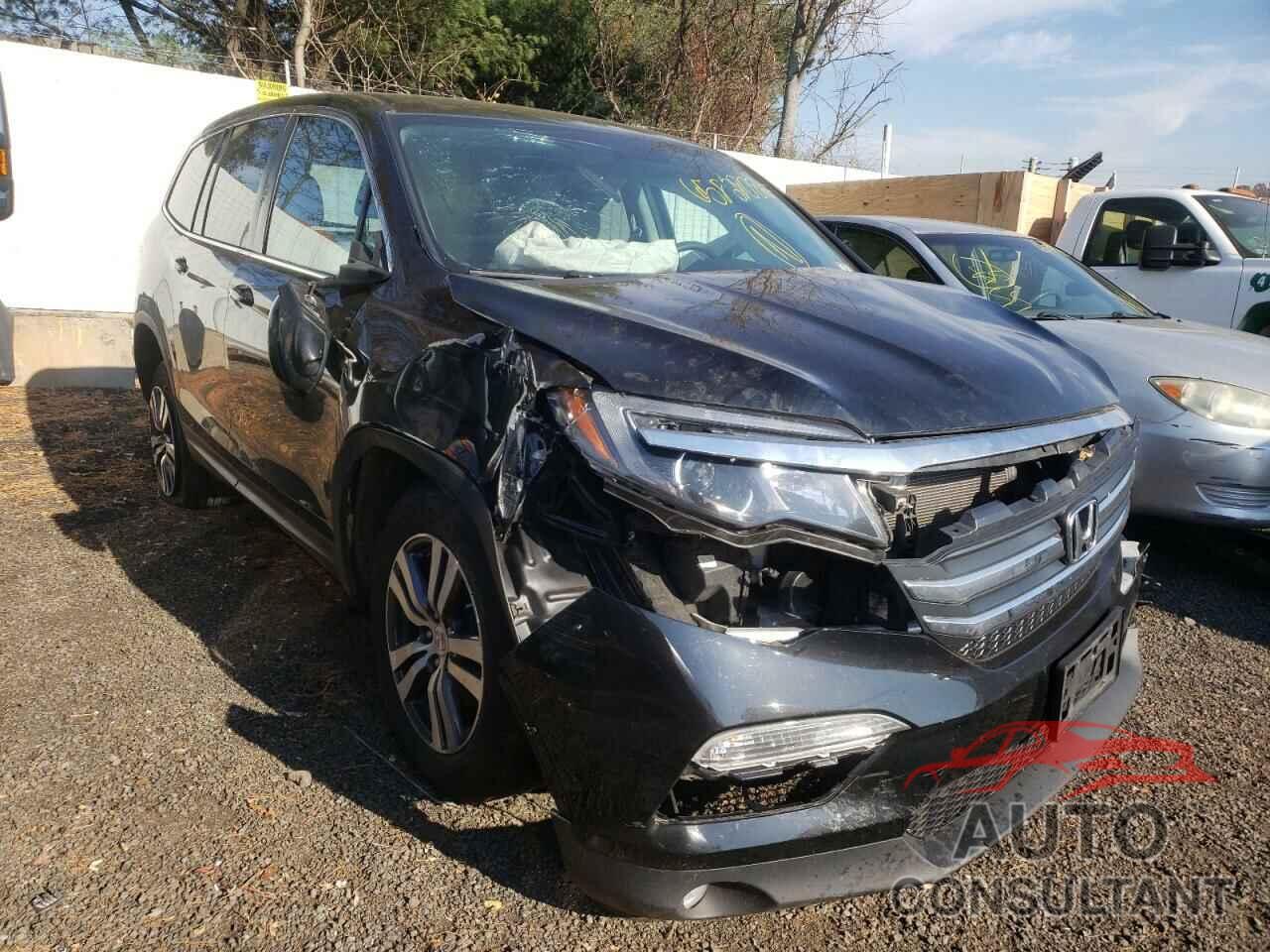 HONDA PILOT 2018 - 5FNYF6H33JB049361