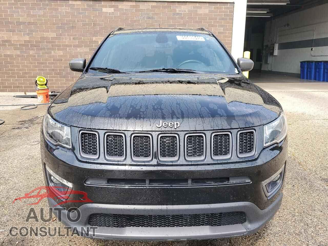 JEEP COMPASS 2021 - 3C4NJDEB1MT529048