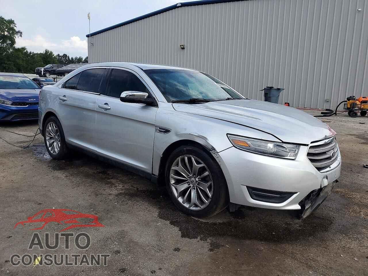 FORD TAURUS 2013 - 1FAHP2F80DG112047