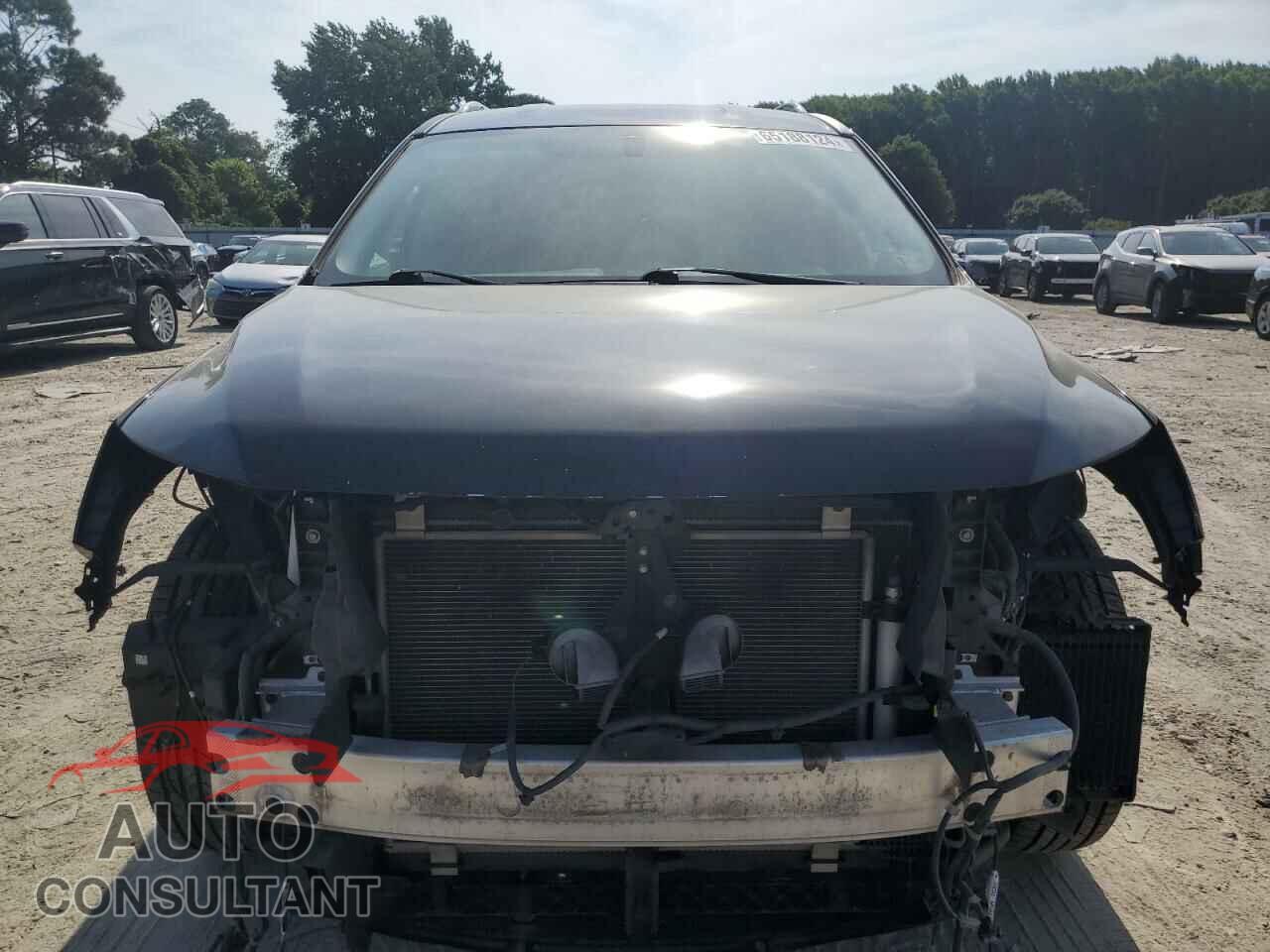 NISSAN PATHFINDER 2017 - 5N1DR2MN2HC618225