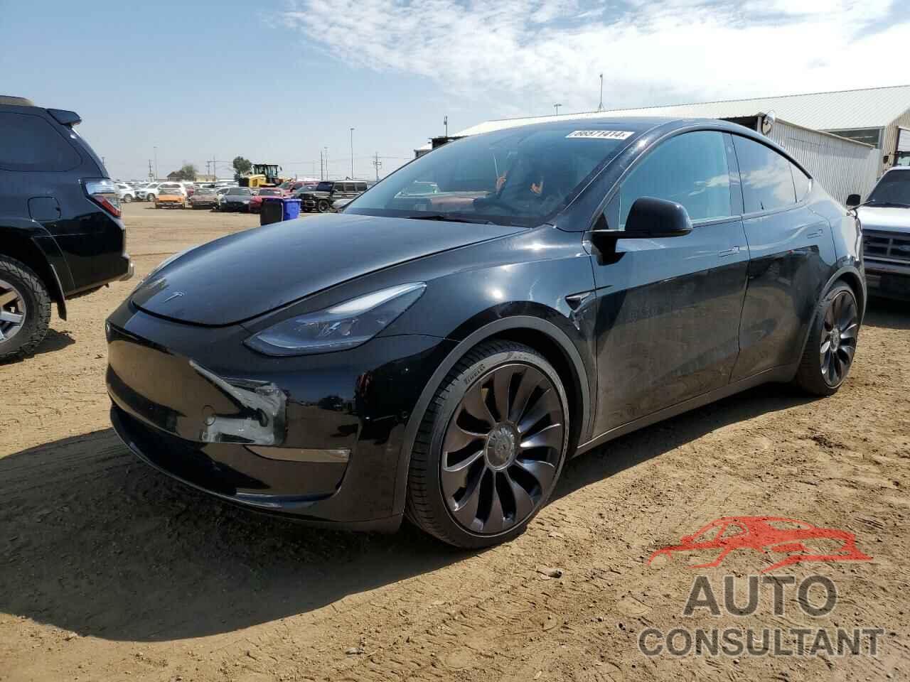 TESLA MODEL Y 2021 - 5YJYGDEF1MF261681